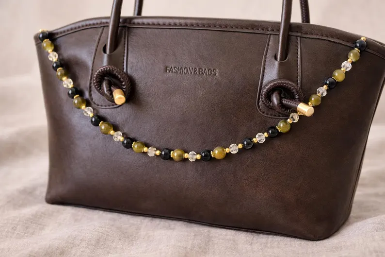 Olive Aura Taschenkette aus Perlen – Elegante handgemachte Bag Chain & Luxus‑Taschenaccessoire – Bild 2