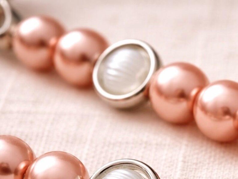 Rosy Perlen Handykette – Eleganter Pearl Phone Charm - Feminines Aesthetic Handyband - Geschenk für Frauen – Bild 4
