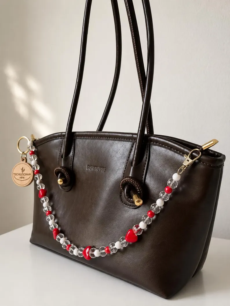 Sweet Love Rote Liebes Herz Taschenkette aus Perlen – Elegante & süßes Love‑Accessoire - Geschenkidee – Bild 8
