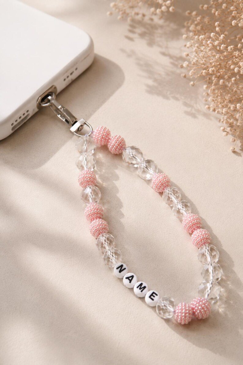 Unique Personalisierte Perlen Handykette – Aesthetic Phone Charm, Handyband mit Namen, Geschenk handgemacht – Bild 5