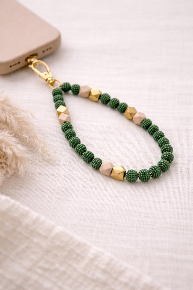 Wood Grüne Perlen Handykette – Phone Charm im Naturstil, Beaded Phone Strap Geschenk für Frauen – Bild 3