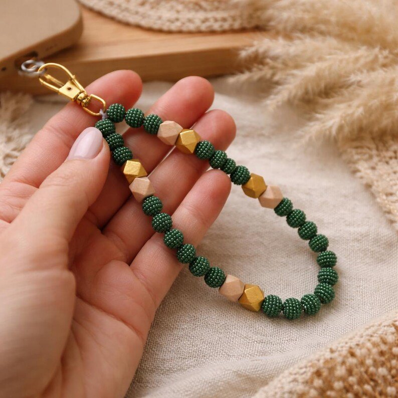 Wood Grüne Perlen Handykette – Phone Charm im Naturstil, Beaded Phone Strap Geschenk für Frauen – Bild 5